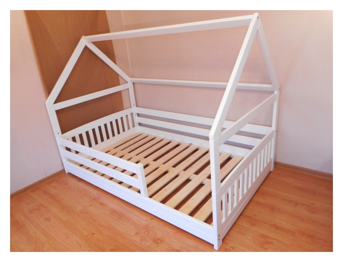 Madal majavoodi 120×200 turvapiiretega. Valge